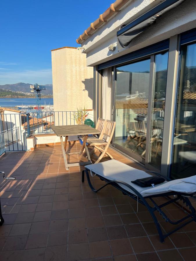 Big Family House In The Center Of El Port De La Selva Appartement Buitenkant foto