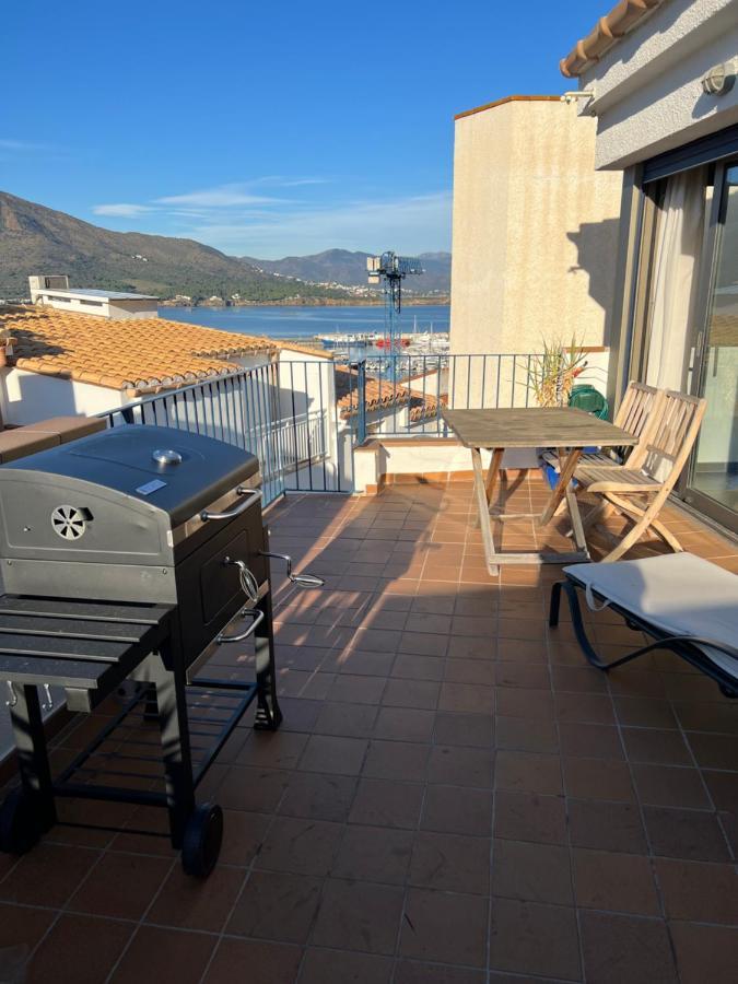 Big Family House In The Center Of El Port De La Selva Appartement Buitenkant foto