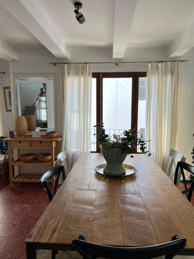 Big Family House In The Center Of El Port De La Selva Appartement Buitenkant foto